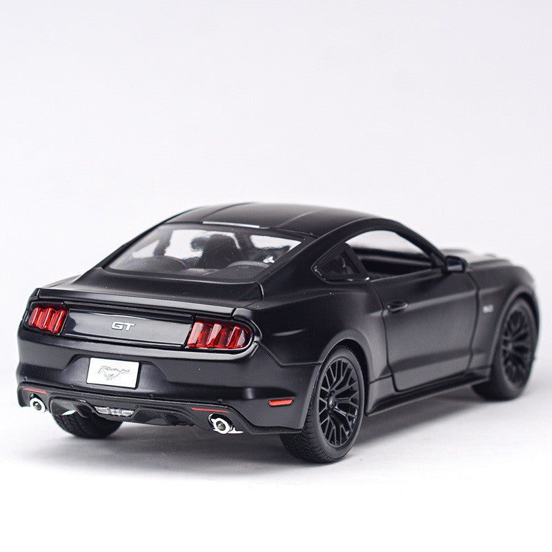 1:18 Ford Mustang GT American Muscle Diecast Model