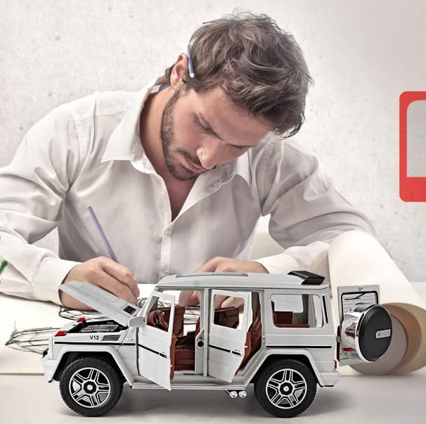 1:24 Mercedes Benz G65 Model Car Die Cast Simulation