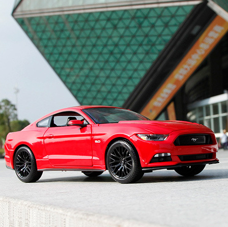 1:18 Ford Mustang GT American Muscle Diecast Model