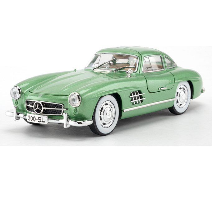 1:24 Mercedes Benz 300SL Die Cast