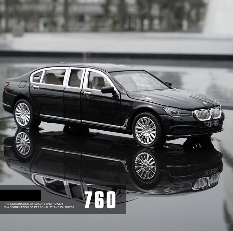 1:24 BMW 760 V12 Diecast Model