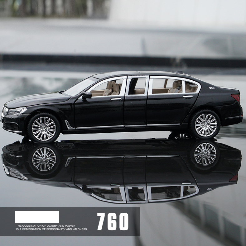 1:24 BMW 760 V12 Diecast Model