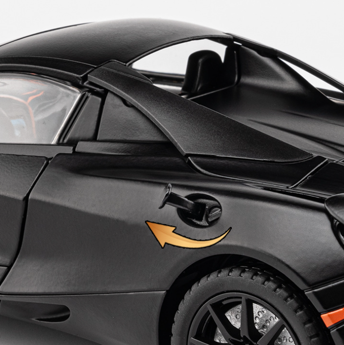 1:24 McLaren 720S Diecast Model – Foldable Design
