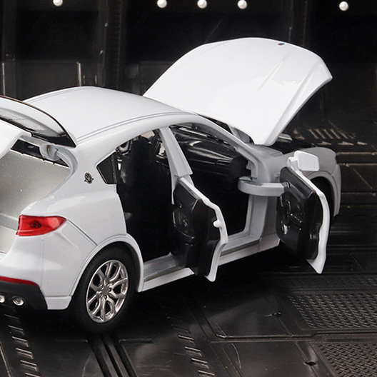 1:32 Maserati Levante SUV Alloy Model