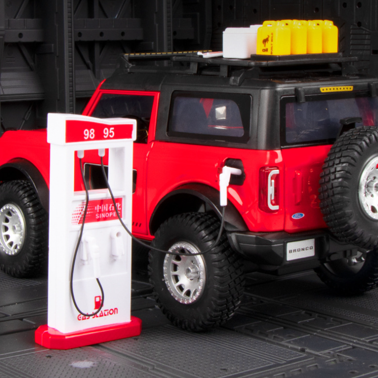 1:24 Ford Bronco Alloy Model – The Legend of Off-Roading