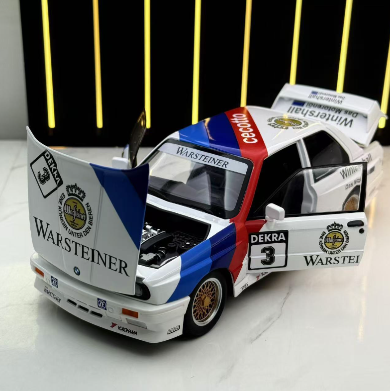 1:24 BMW M3 Alloy Model with Decals
