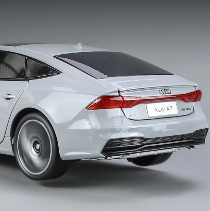 1:24 Audi A7 Alloy Model