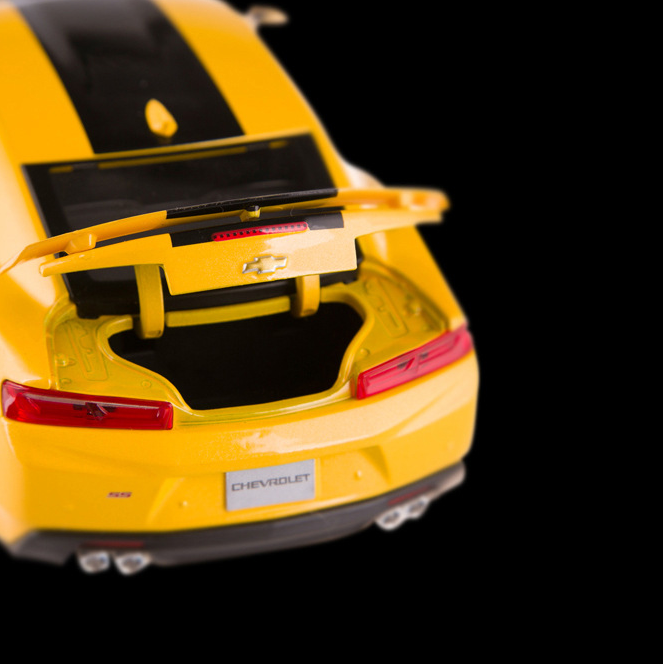 1:18 2017&2016 Chevrolet Camaro Alloy Model