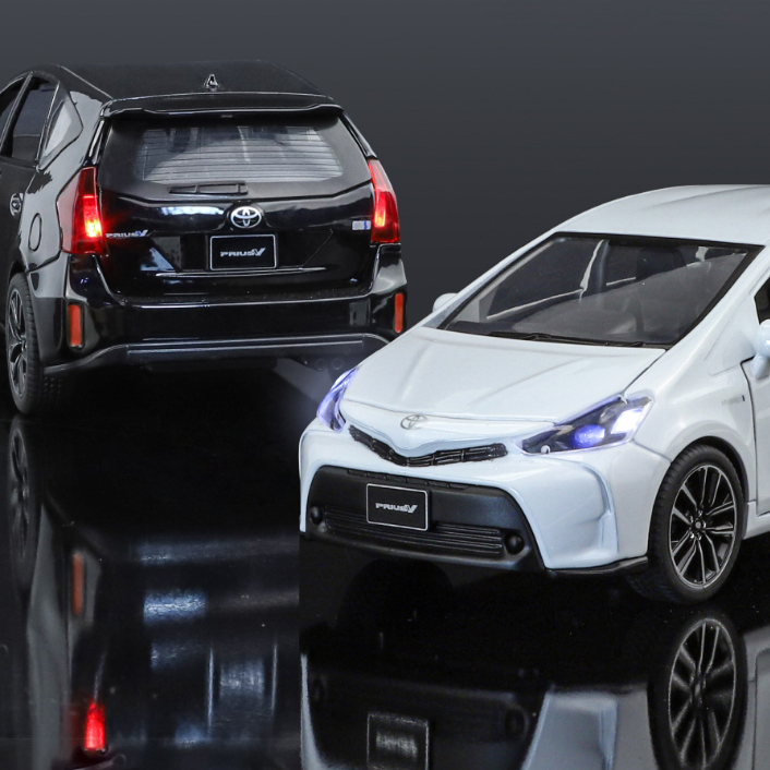 1:32 Toyota Prius Alloy Model