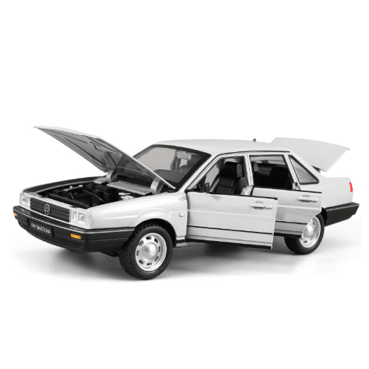 1:24 Volkswagen Santana Alloy Model Car - Classic Design, Timeless Appeal