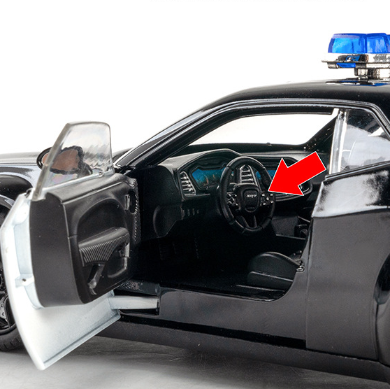 1:24 Dodge Hellcat Police Car Die-Cast Model