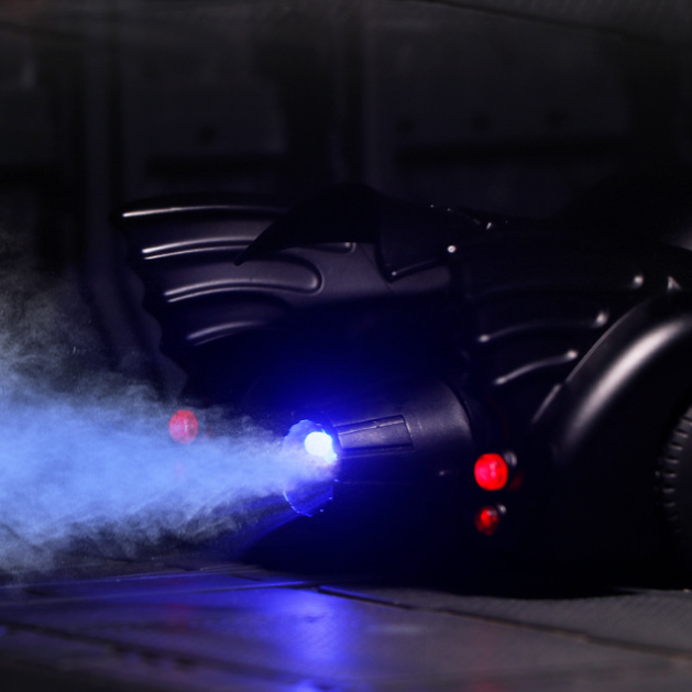 1:24 Batmobile Die-Cast Model