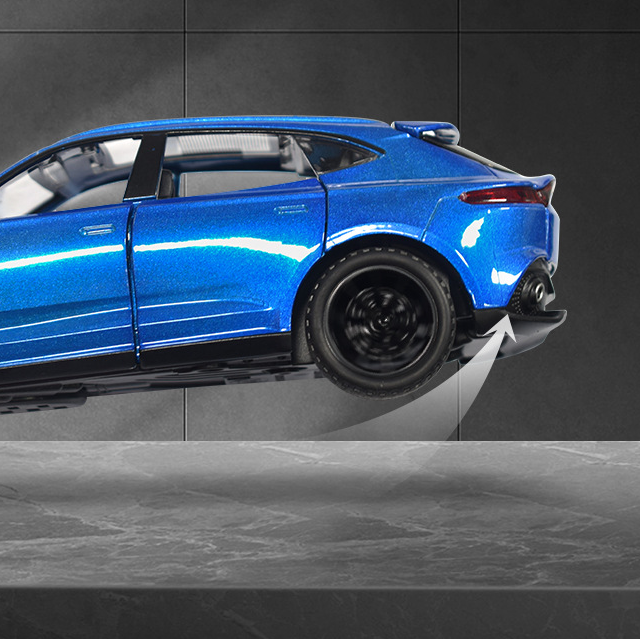 1:32 Aston Martin DBX Diecast Model