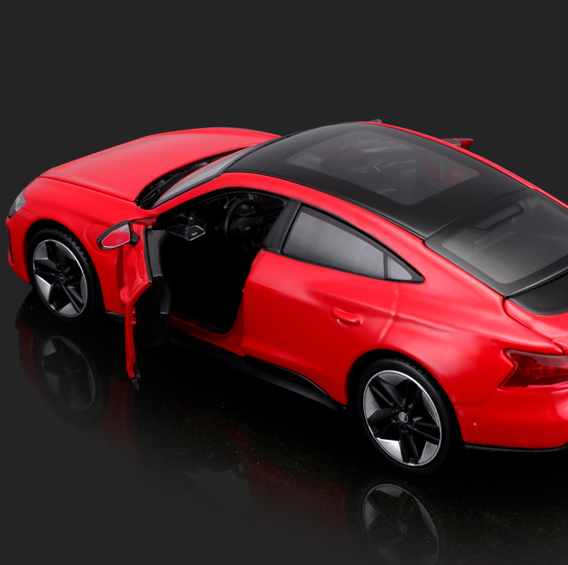 1:24 2022 Audi RS GT Diecast Model – Precision Meets Performance