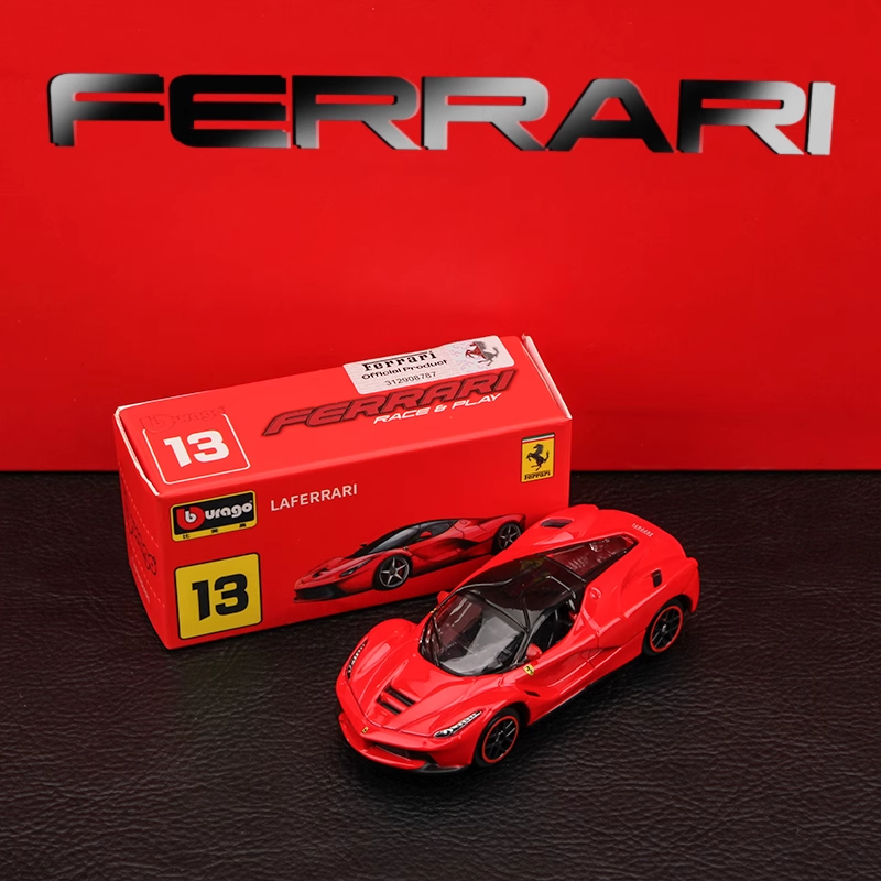 1:64 Ferrari Die-Cast Sports Car Model – Collectible Edition