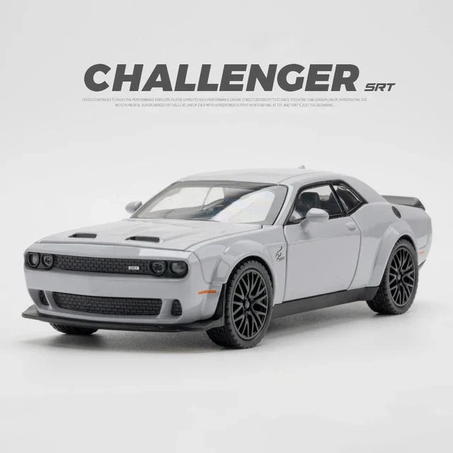 1:32 Dodge Challenger Hellcat