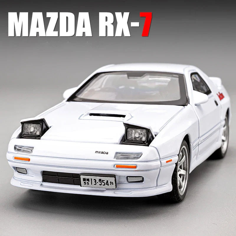 1:24 INITIAL D Mazda RX7 Die Cast