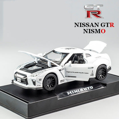 1:32 Nissan GTR