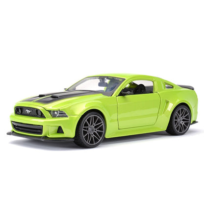 1:24  Ford Mustang Die Cast