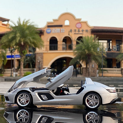 1:24 Mercedes Benz SLR Convertible Die Cast