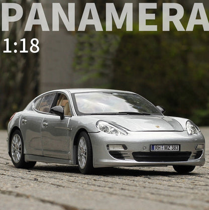 1:24 Porsche Panamera Coupe Die Casts