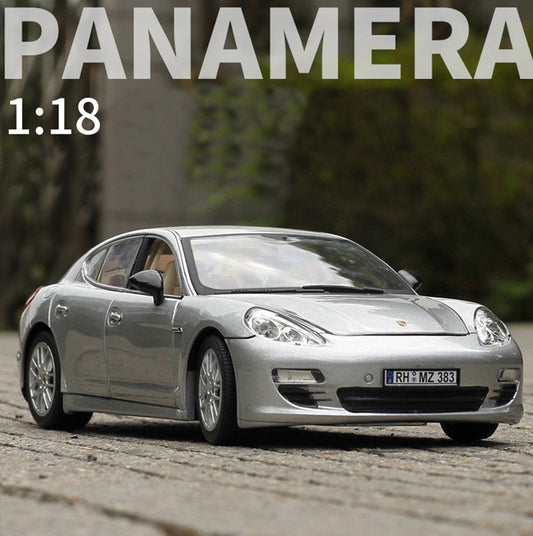 1:24 Porsche Panamera Coupe Die Casts