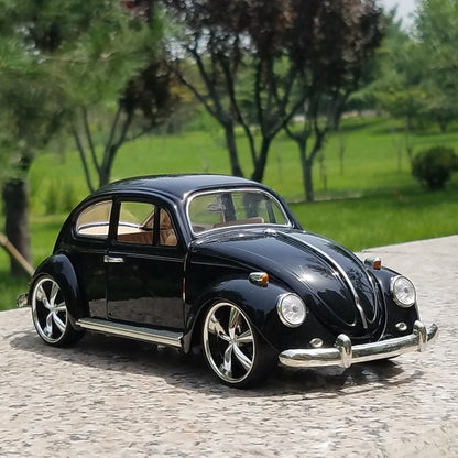 1:18  Volkswagen Classic Beetle Die Cast