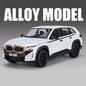 1:24 BMW XM SUV Die Cast