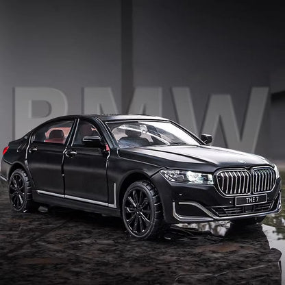 1:24 BMW 760 Die Cast