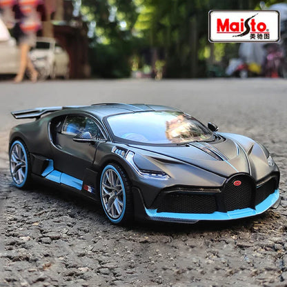 Maisto 1:24 Bugatti Chiron Divo Supercar Diecast Model