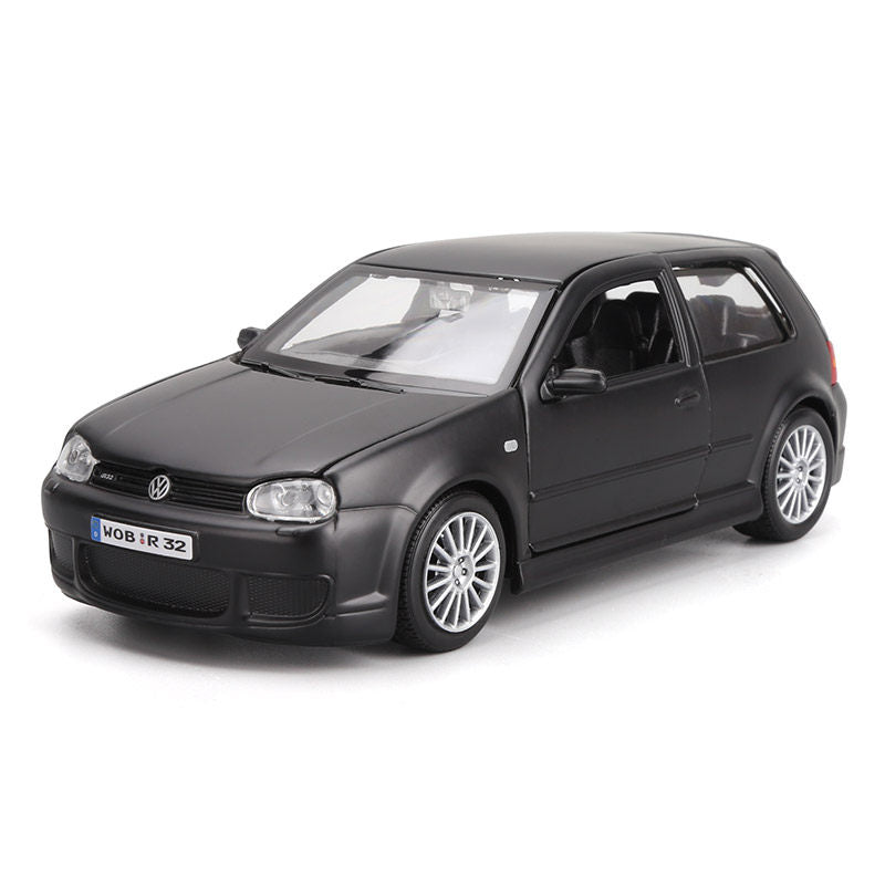 1:24 Volkswagen  Golf R32 Die Cast