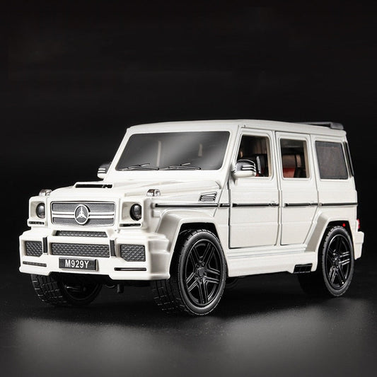 1:24 Mercedes Benz G65 Model Car Die Cast Simulation