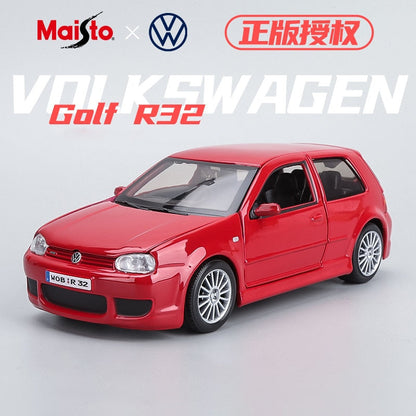 1:24 Volkswagen  Golf R32 Die Cast