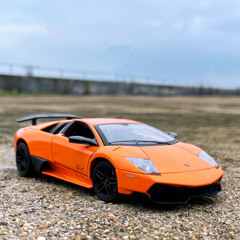 1:24 Lamborghini Murcielago Die Cast