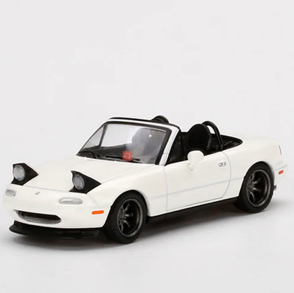 1:24 Scale Mazda MX-5 Alloy Car Model