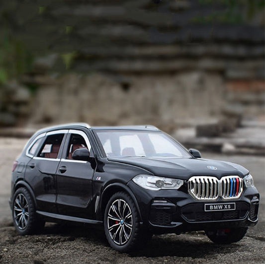 1:24 BMW X5 Die Cast
