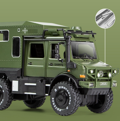 1:28 Mercedes-Benz Unimog Diecast Model
