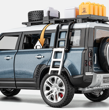 1:24 Licensed Land Rover Defender Outdoor Edition Alloy Model