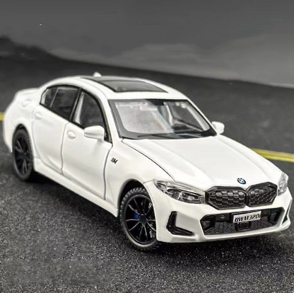 1:32 BMW 320L Alloy Model – Elegance in Miniature Form
