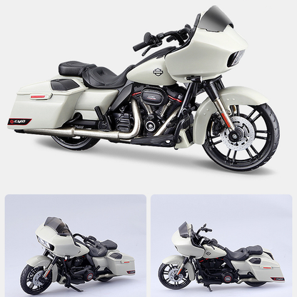 1:18 Harley Davidson Die-Cast Motorcycle Model