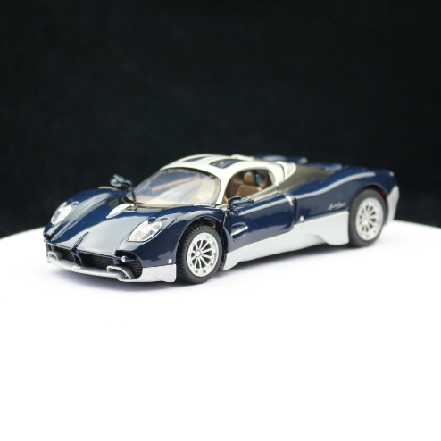 1:32 Pagani Utopia Sports Car Diecast Model