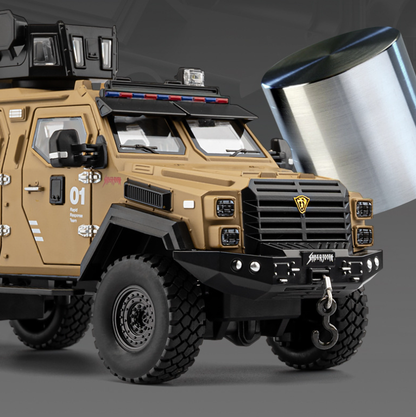 1:24 Sabertooth Armored Vehicle Alloy Model