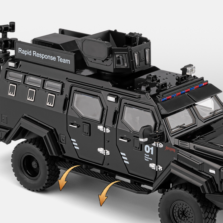 1:24 Sabertooth Armored Vehicle Alloy Model