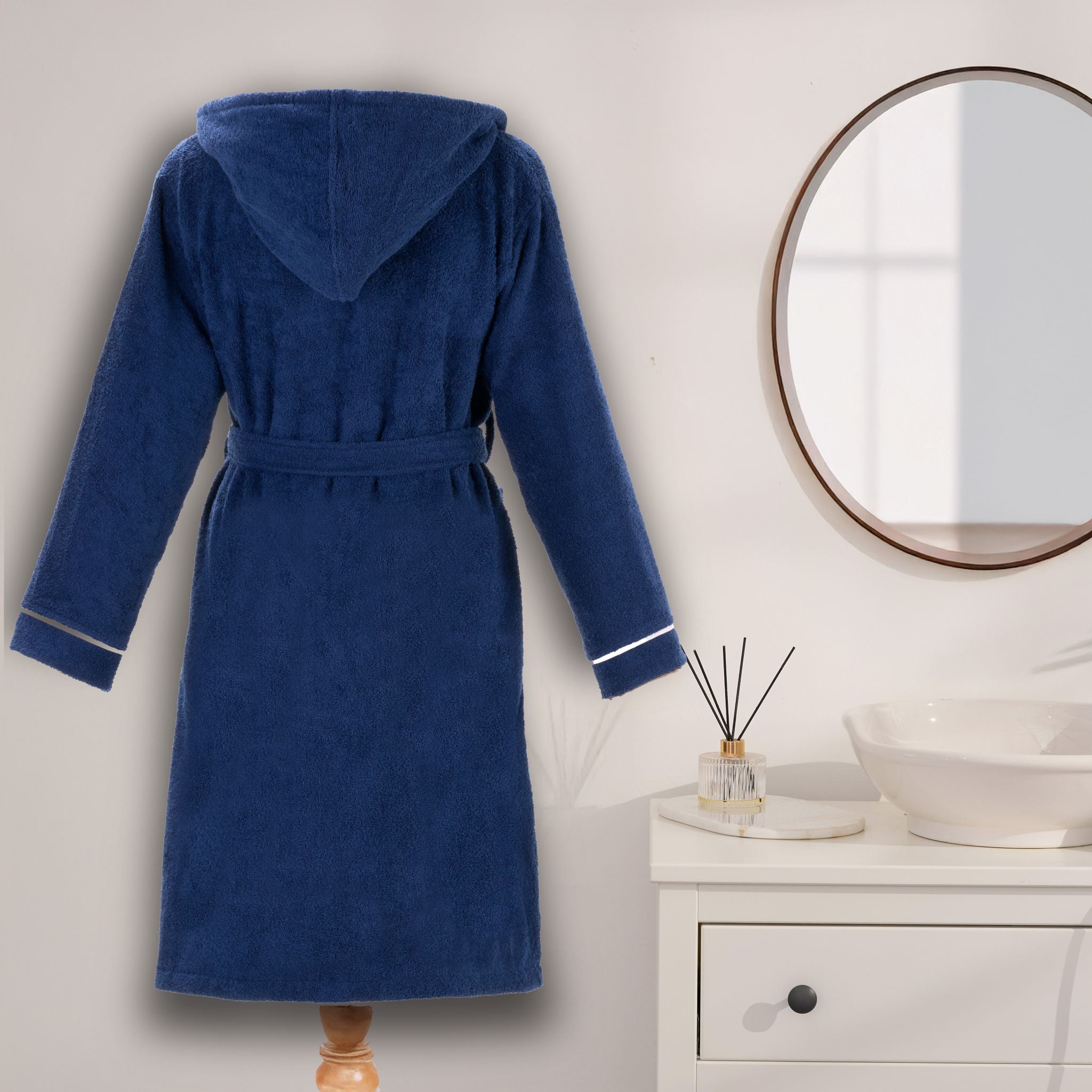 Layvera Bornoz Lacivert | %100 Pamuk-Kapüşonlu-Biyeli-Cepli